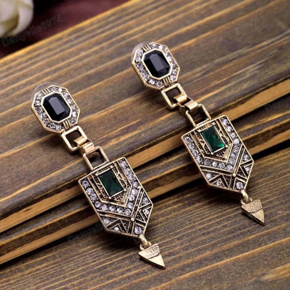 Emerald Art Deco Vintage Style Earrings